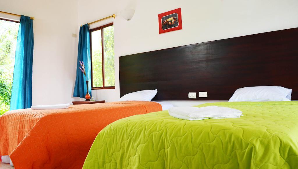 Piedras Blancas Lodge Пуерто-Айора Номер фото