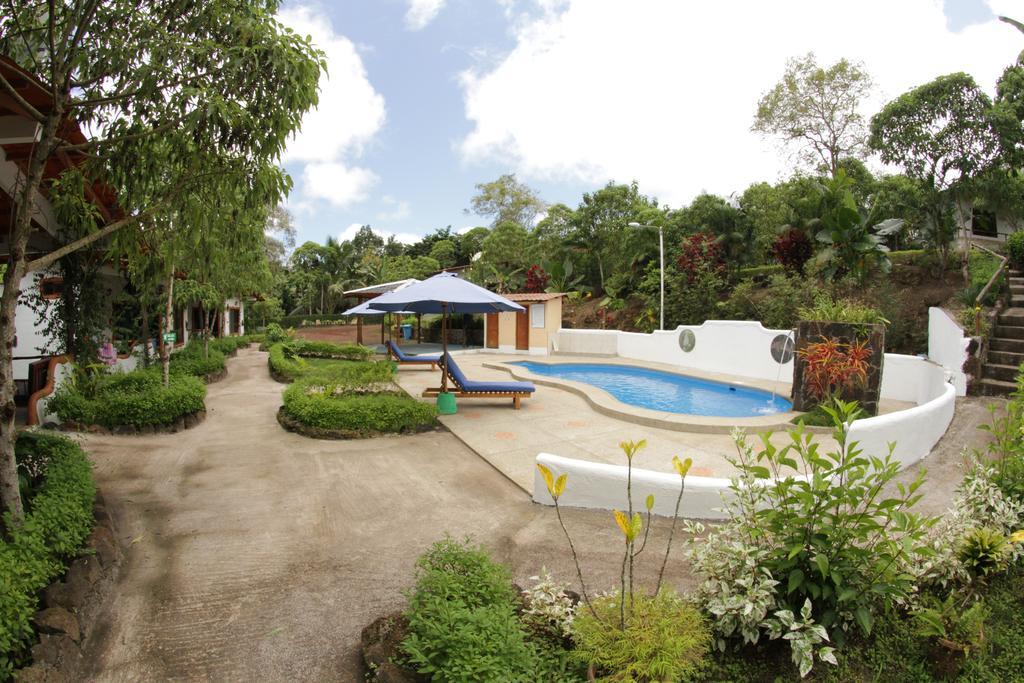 Piedras Blancas Lodge Пуерто-Айора Екстер'єр фото
