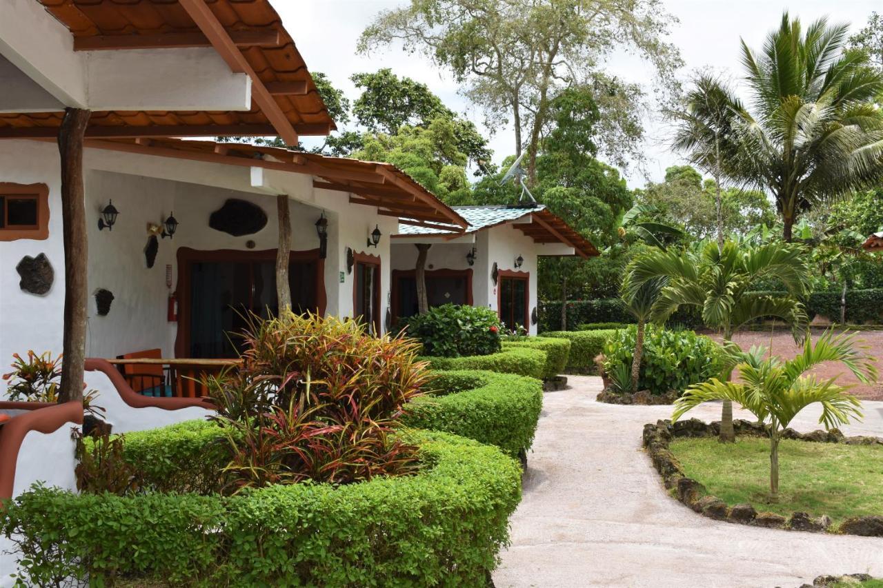Piedras Blancas Lodge Пуерто-Айора Екстер'єр фото